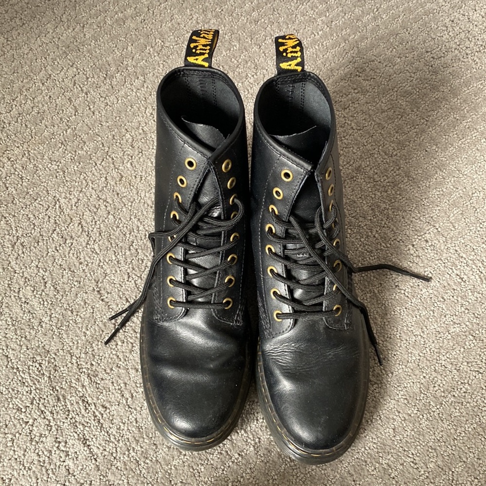 Black Dr Martins - Picture 2 of 8